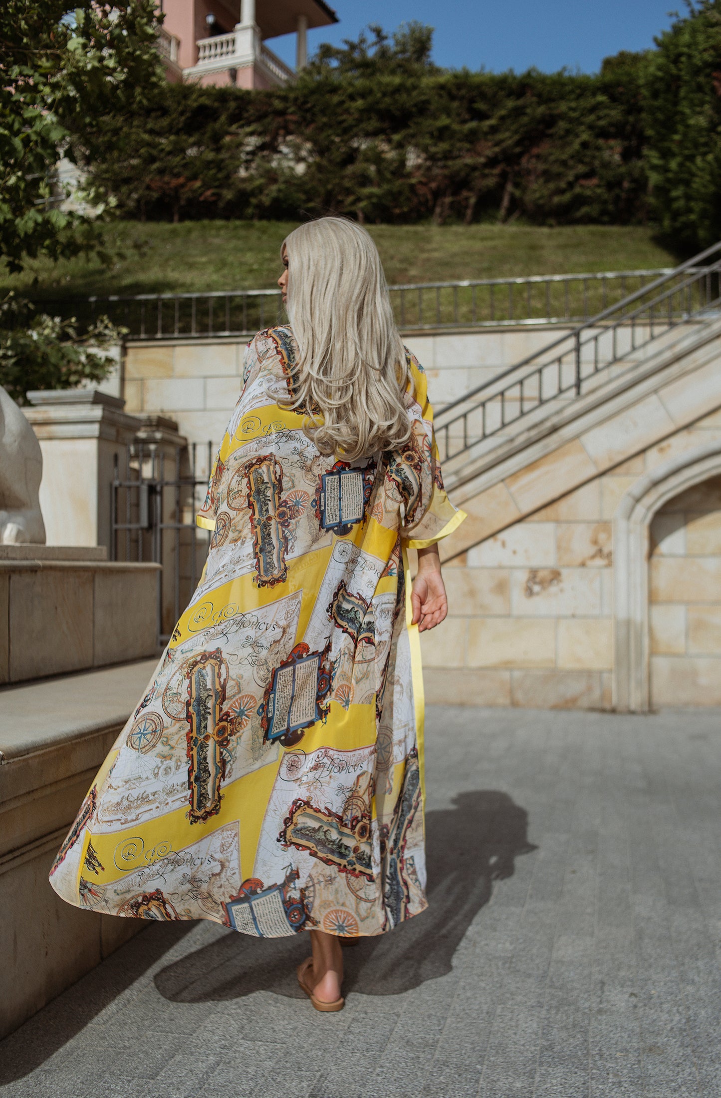 La Mare kaftan in abstract yellow