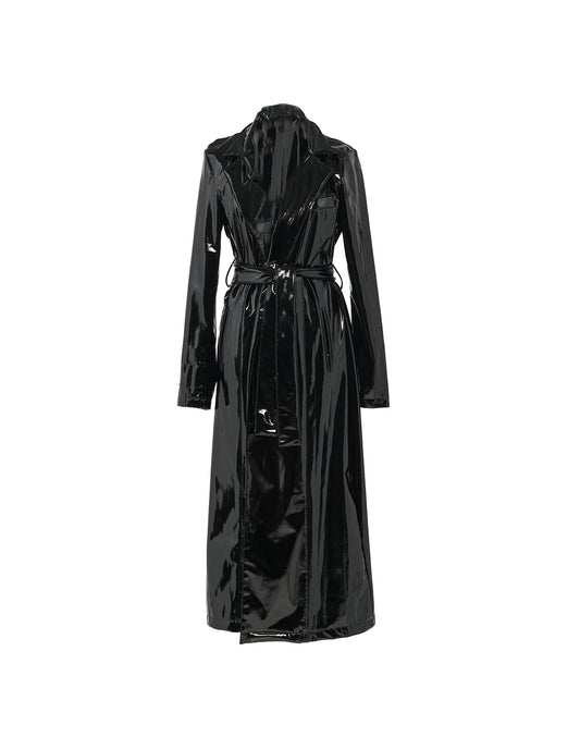 Lacquered trench coat in faux leather (black)